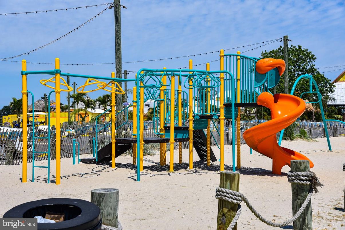 Backyard, Exterior, Playground