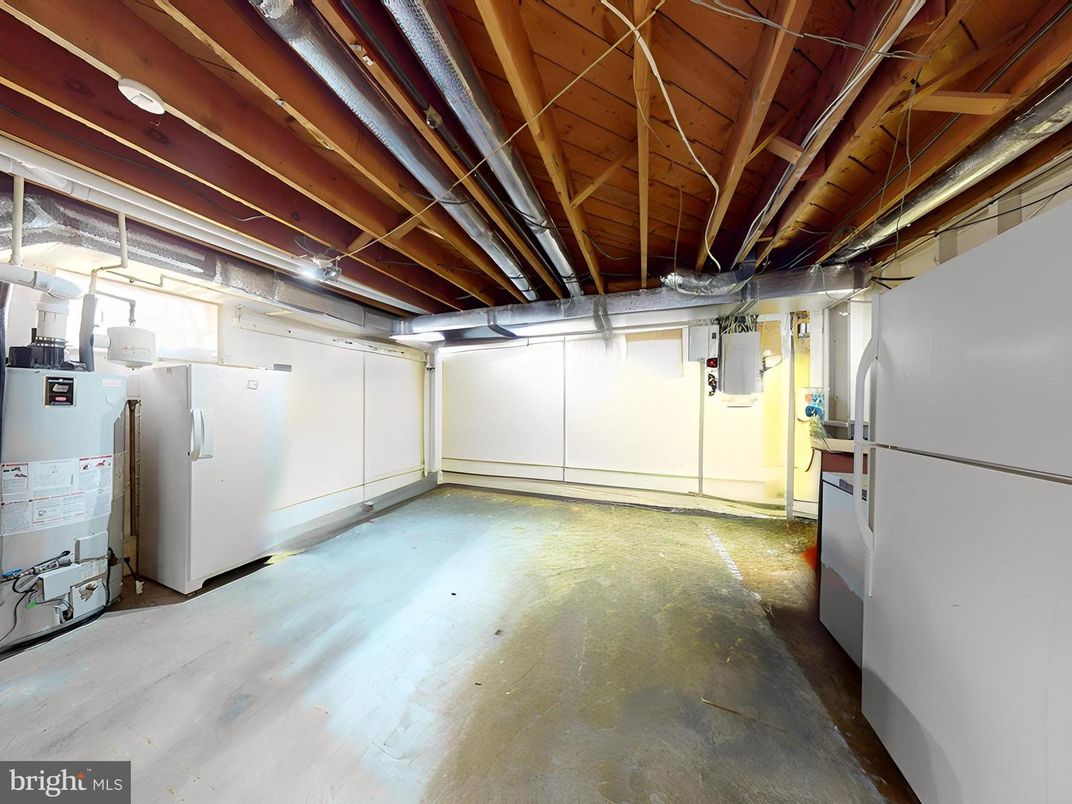 Interior, Wooden Beams