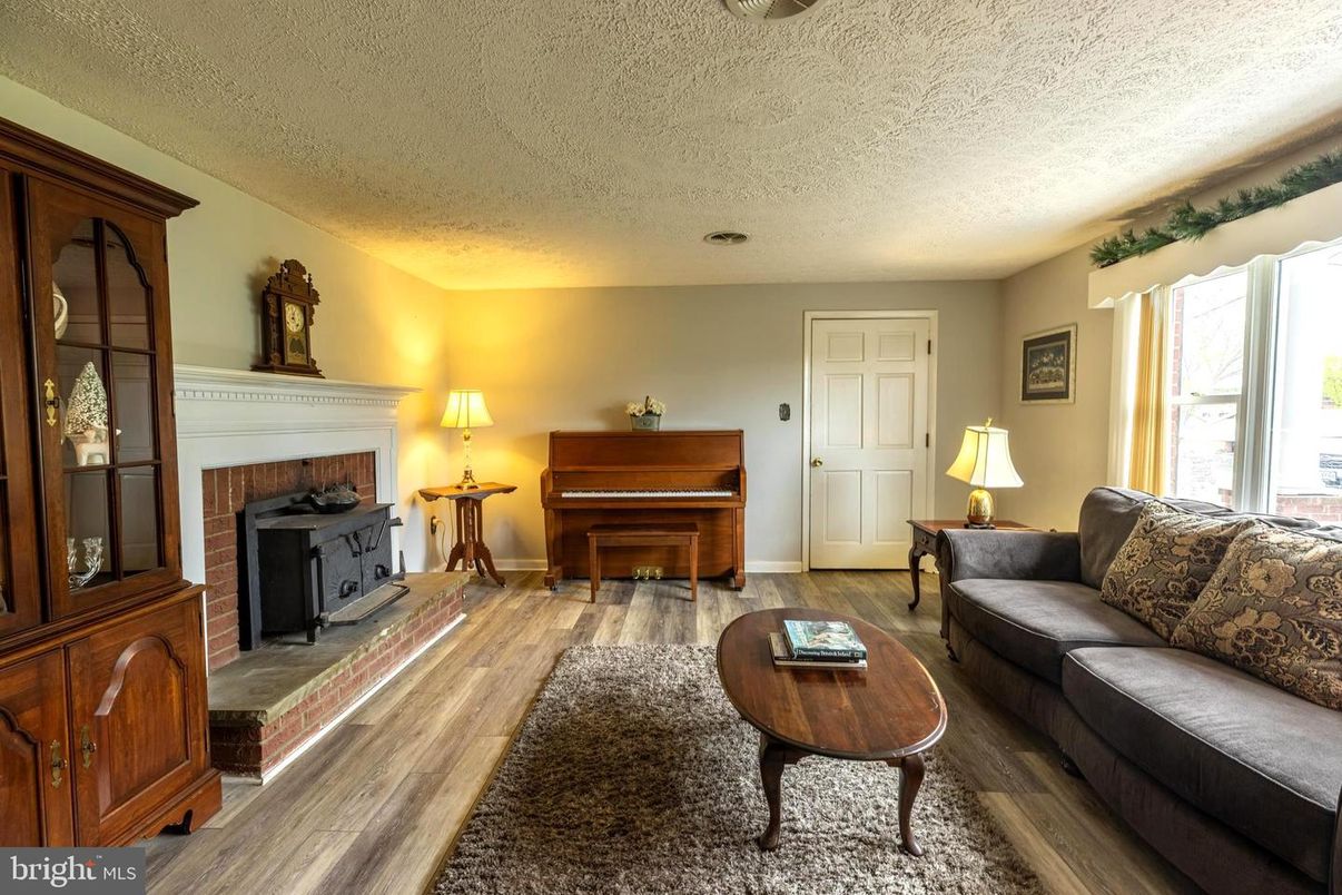 Fireplace, Interior, Living room, Piano, Wood Texture Flooring