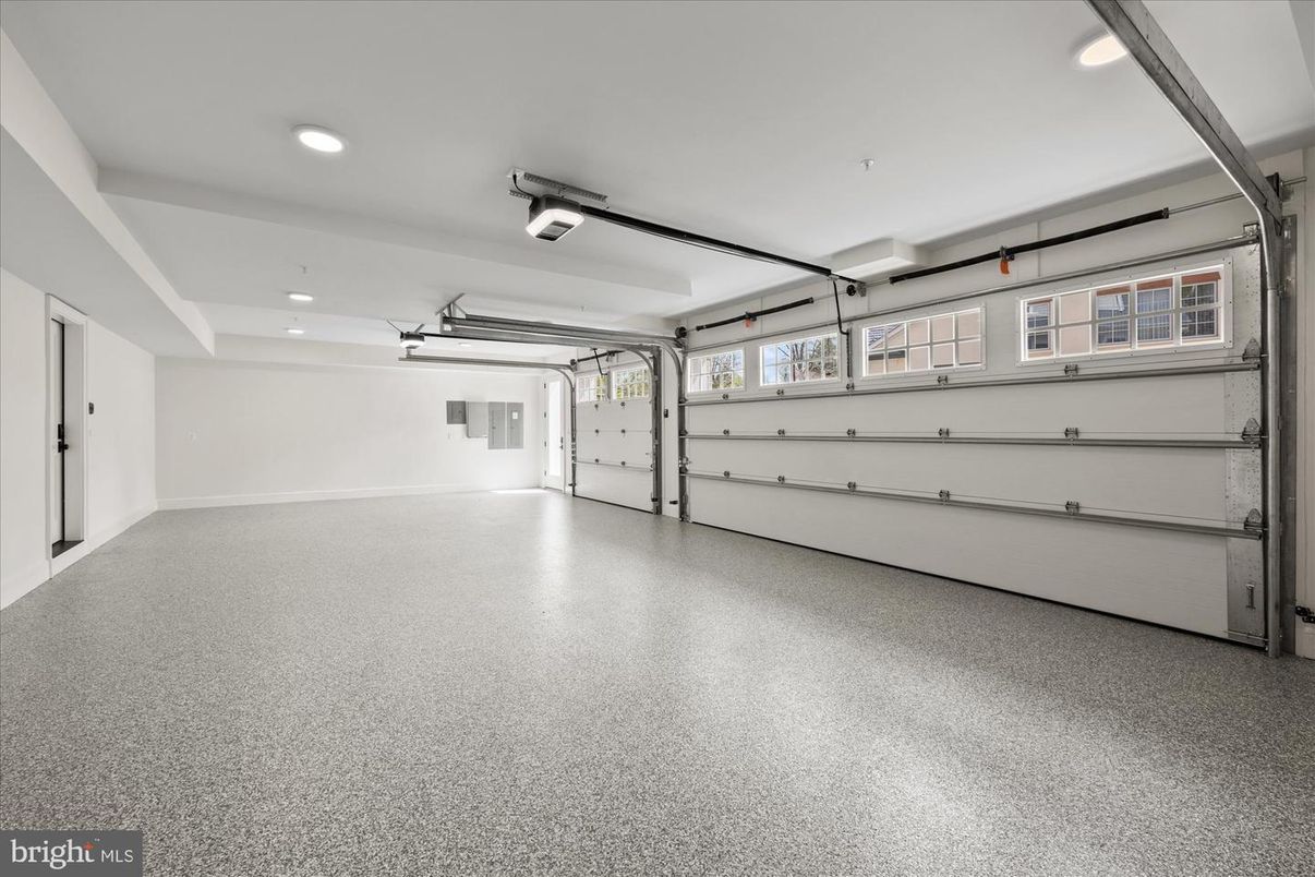Garage, Interior, Recessed Lighting