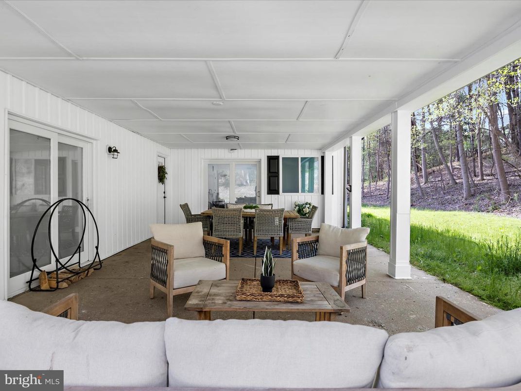 Dining room, Exterior, Interior, Living room