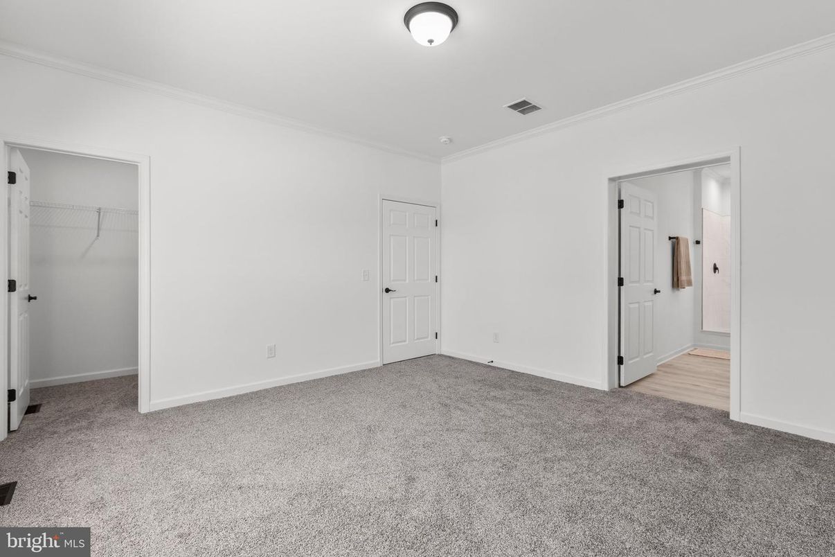 Empty room, Interior, Utility Closets