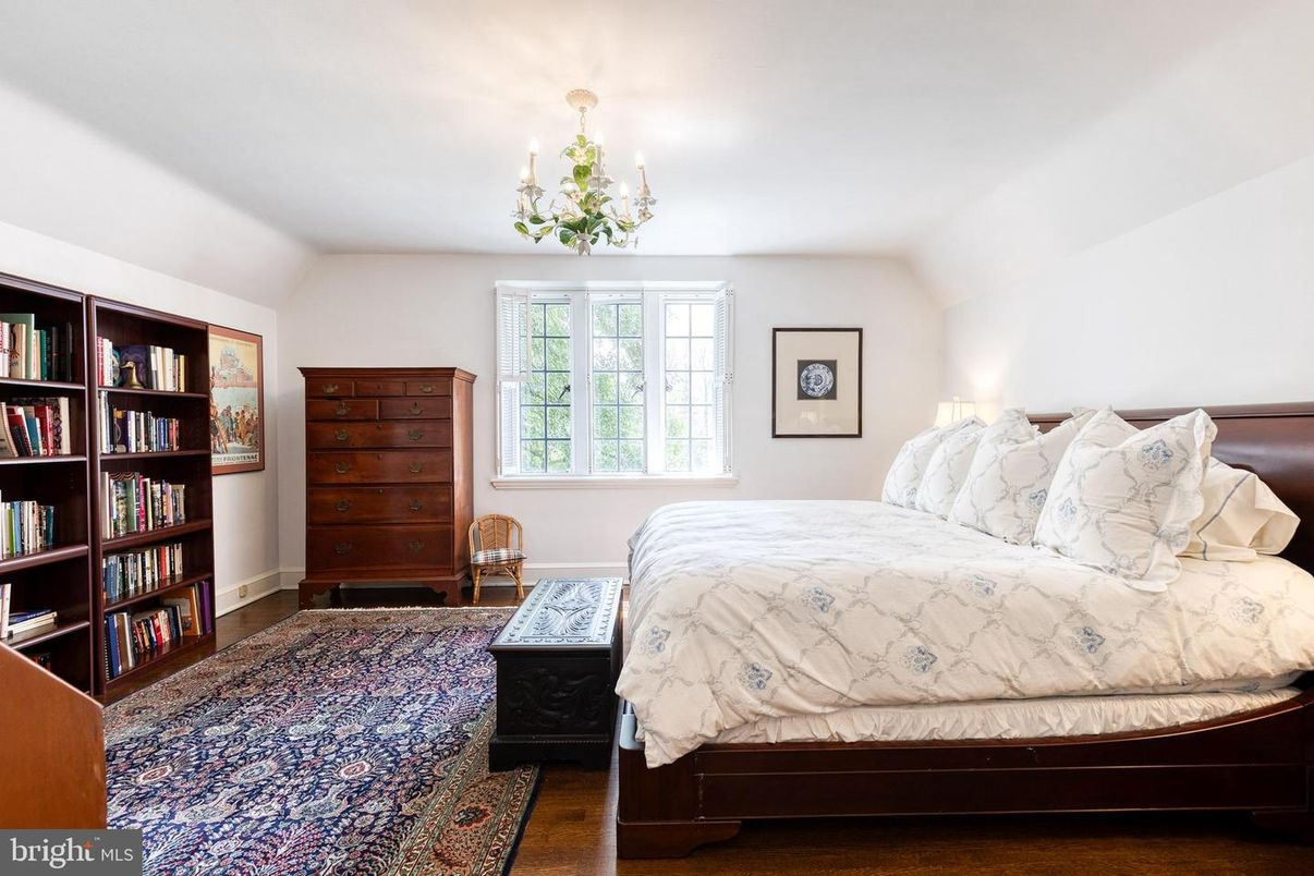 Bedroom, Chandelier, Interior, Wood Texture Flooring