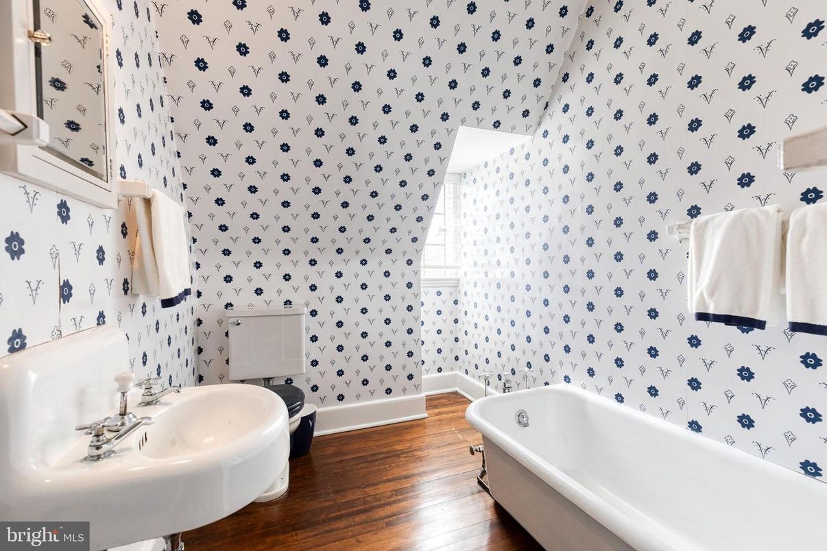 Bathroom, Free Standing Baths, Interior, Wood Texture Flooring