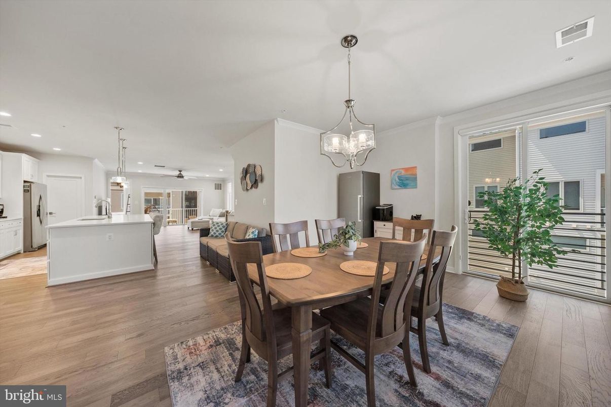 Dining room, Interior, Kitchen, Living room, Pendant Lights, Recessed Lighting, Wood Texture Flooring