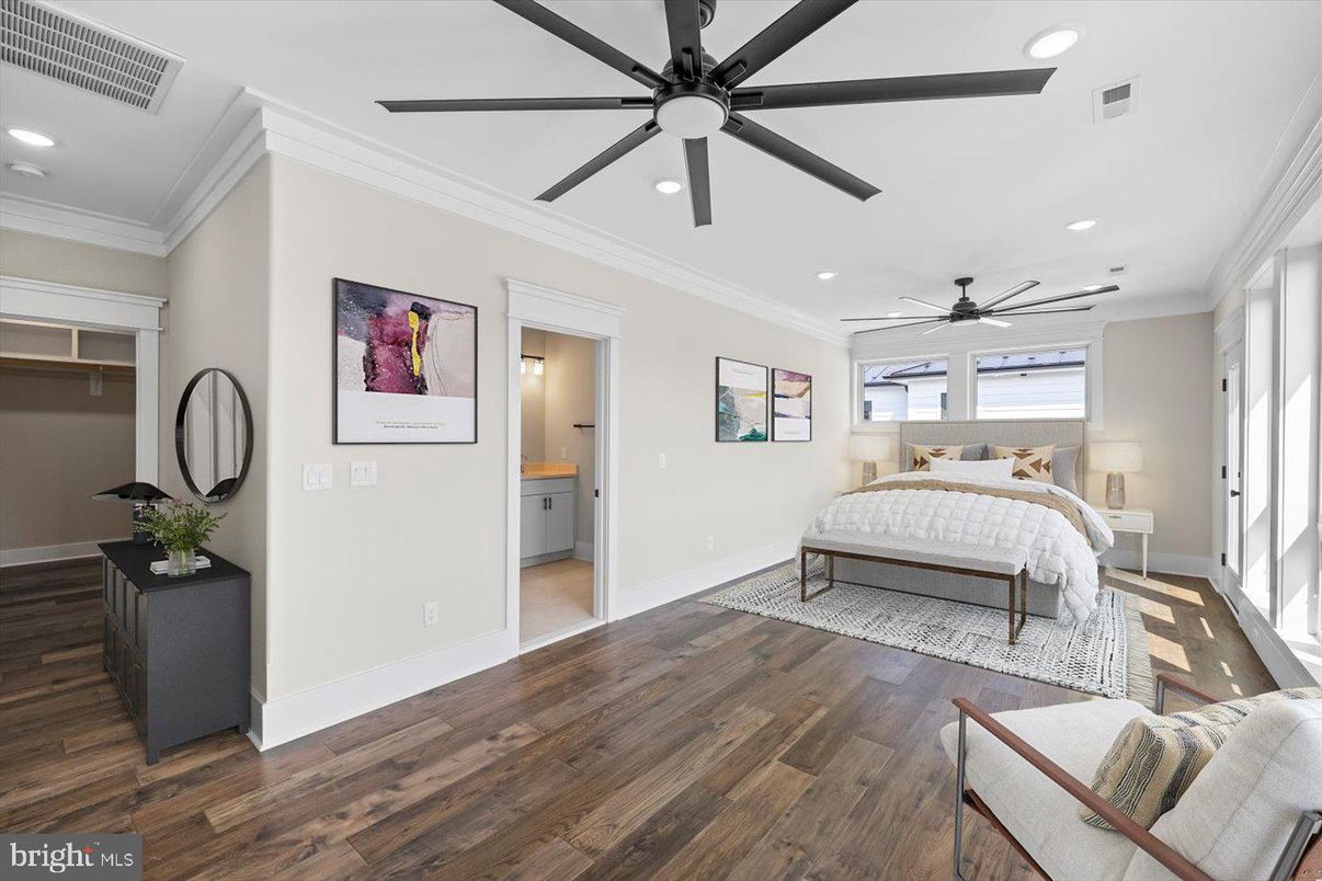 Bedroom, Interior, Recessed Lighting, Wood Texture Flooring