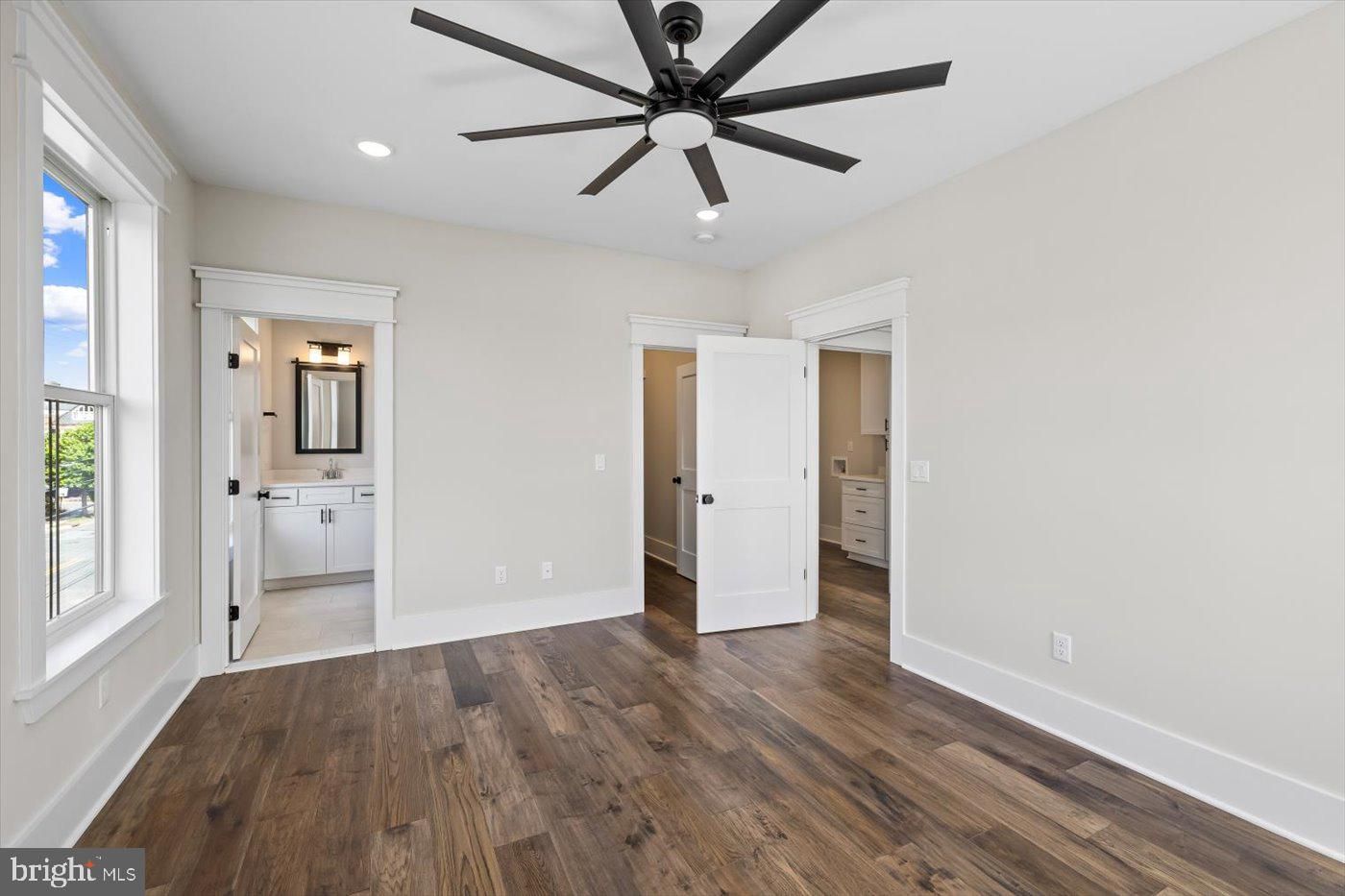Bathroom, Empty room, Interior, Recessed Lighting, Wood Texture Flooring