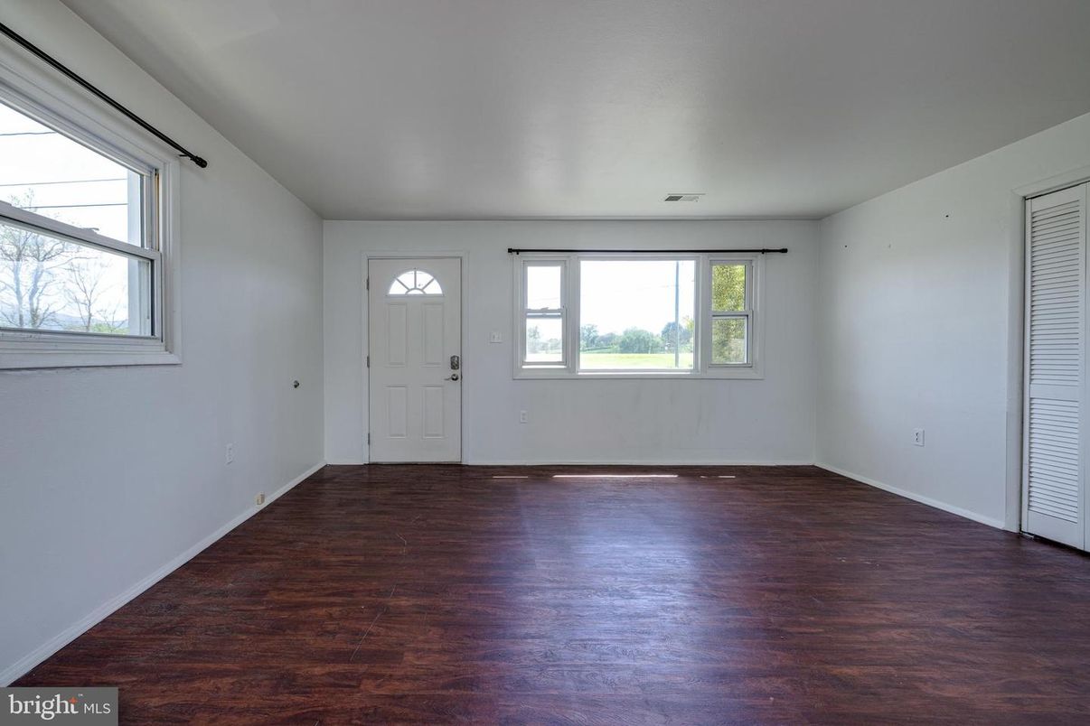 Empty room, Interior, Wood Texture Flooring