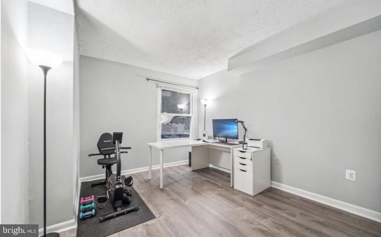 Fitness Equipment, Home Office, Interior, Wood Texture Flooring