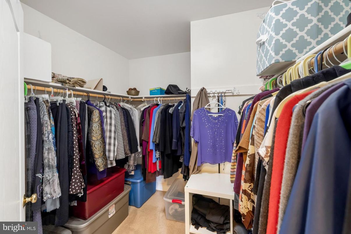 Interior, Walk-in Closets