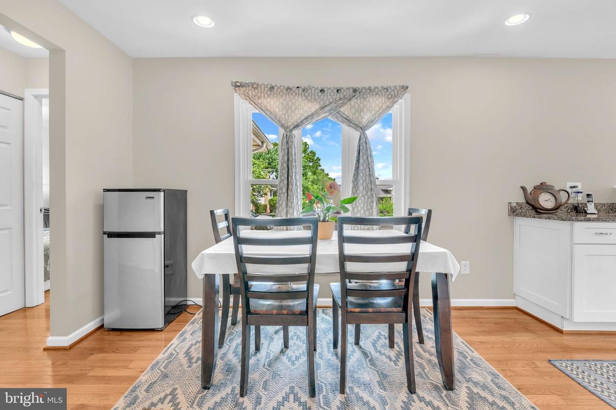 Dining room, Interior, Recessed Lighting, Wood Texture Flooring