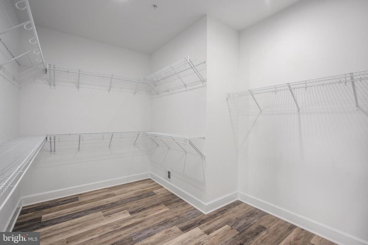 Interior, Recessed Lighting, Walk-in Closets, Wood Texture Flooring
