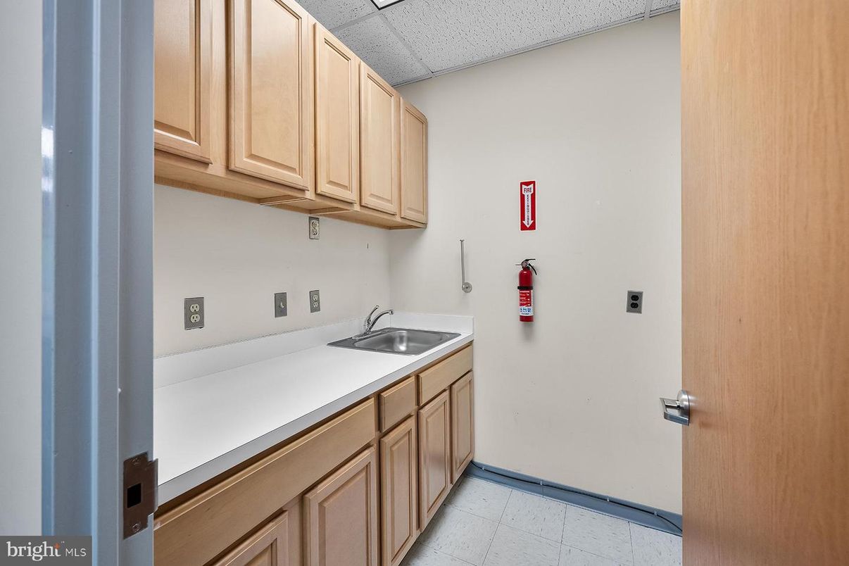 Interior, Kitchen, Washer