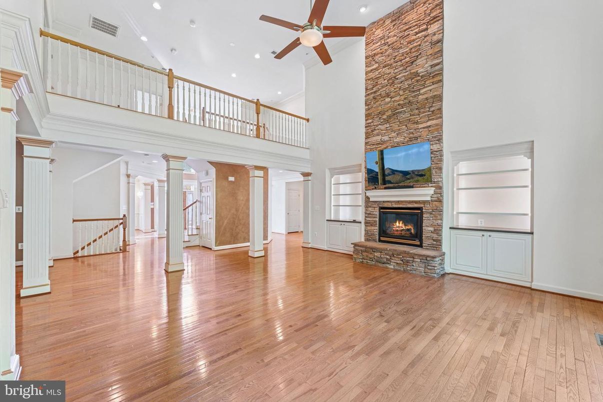 Fireplace, Interior, Recessed Lighting, Wood Texture Flooring