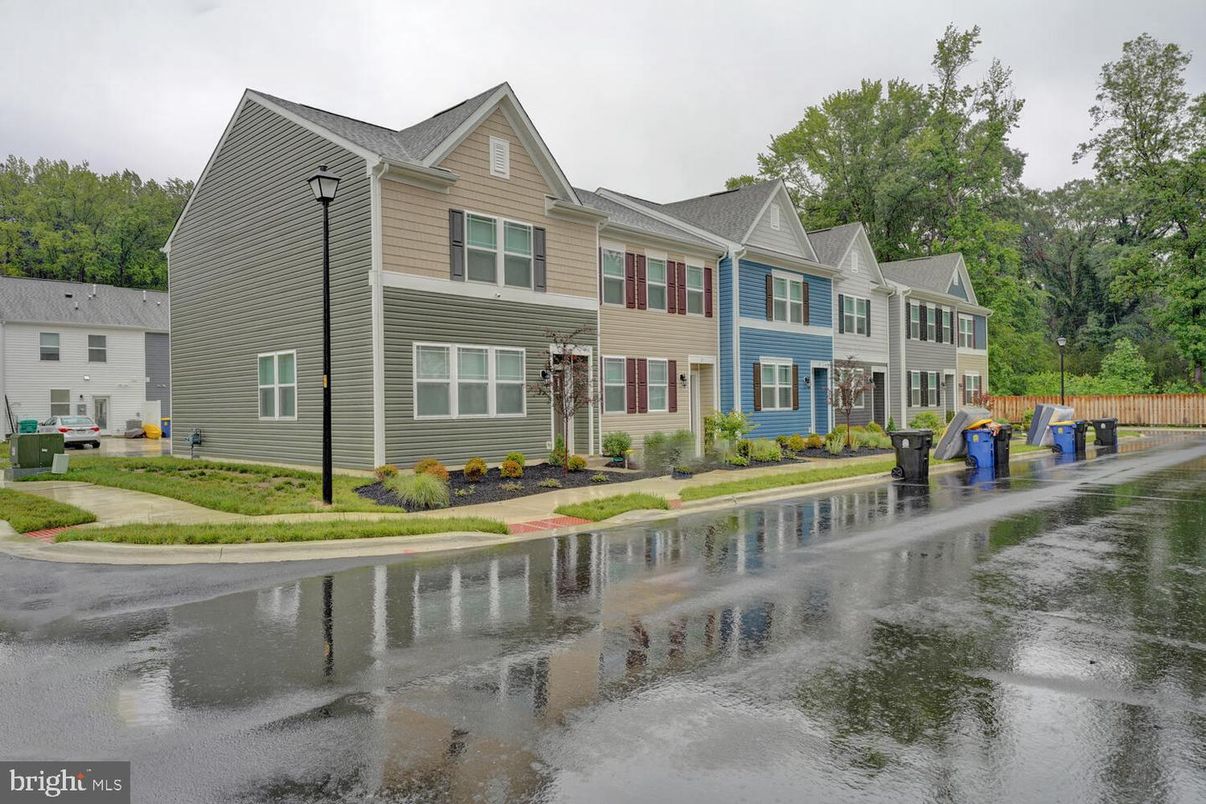 Exterior, Facade, Farmhouse