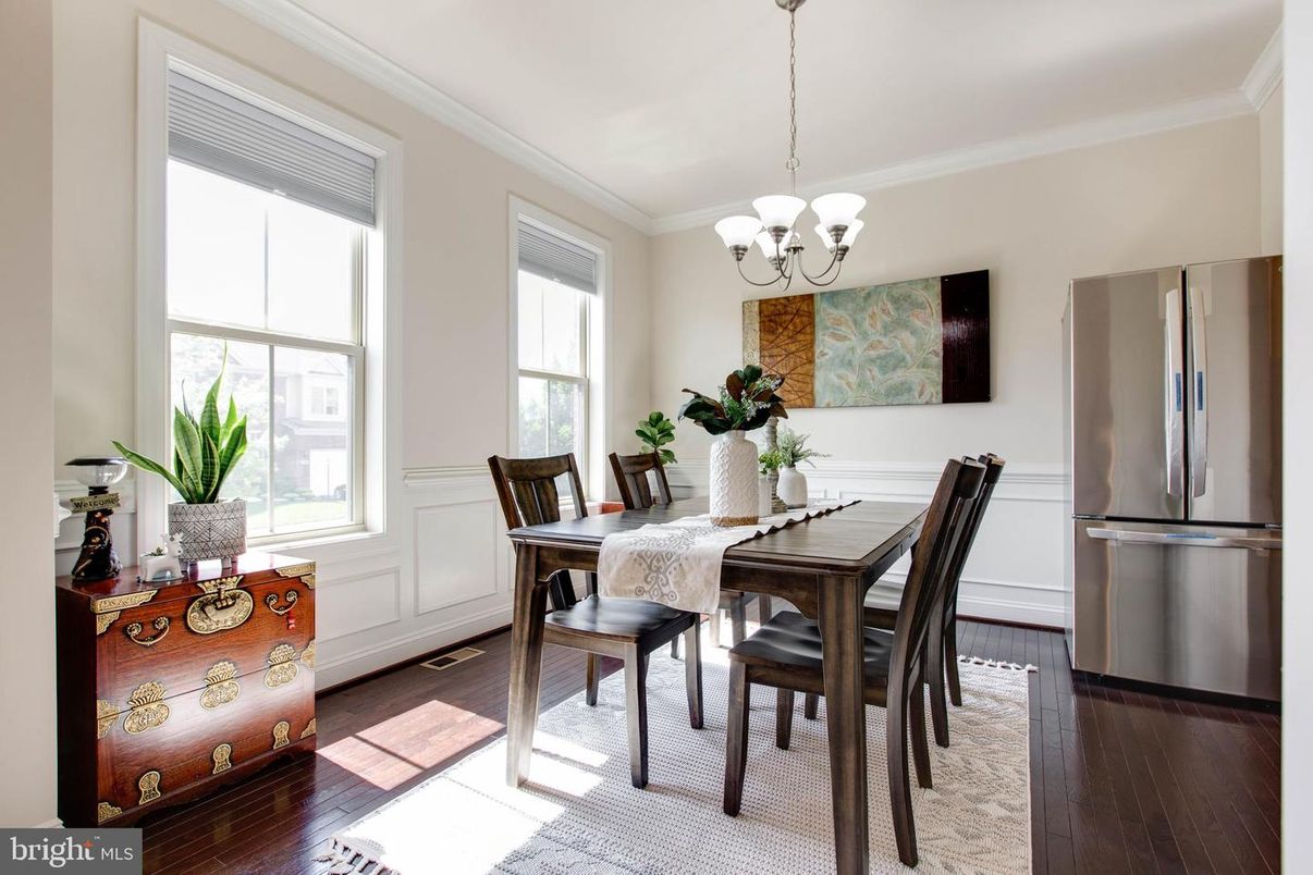 Chandelier, Dining room, Interior, Wood Texture Flooring
