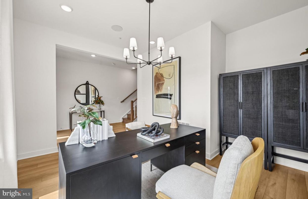 Chandelier, Home Office, Interior, Pendant Lights, Recessed Lighting, Wood Texture Flooring