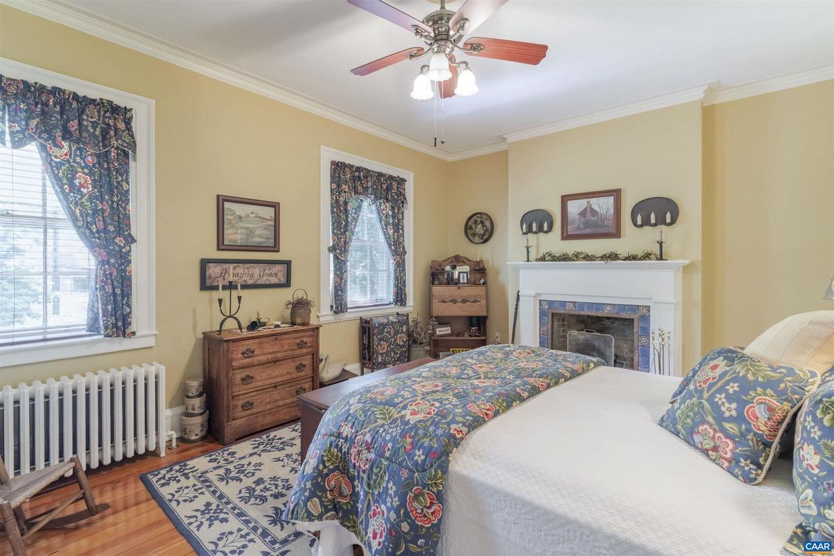 Bedroom, Fireplace, Interior, Wood Texture Flooring