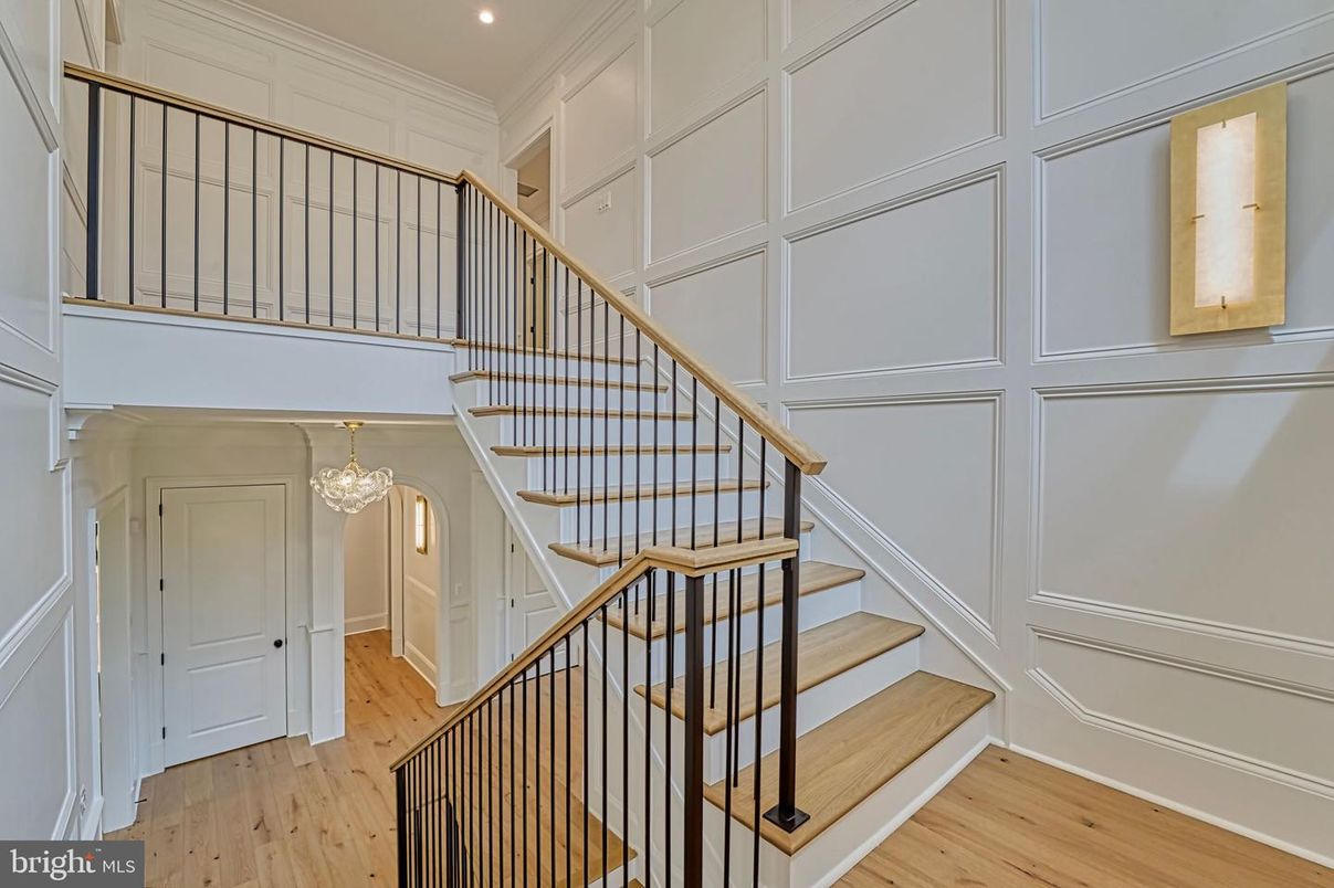 Chandelier, Interior, Recessed Lighting, Wood Texture Flooring
