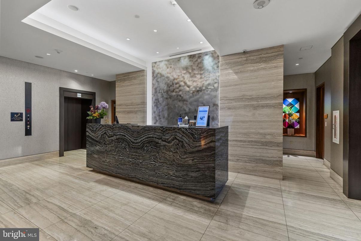 Elevator, Interior, Recessed Lighting