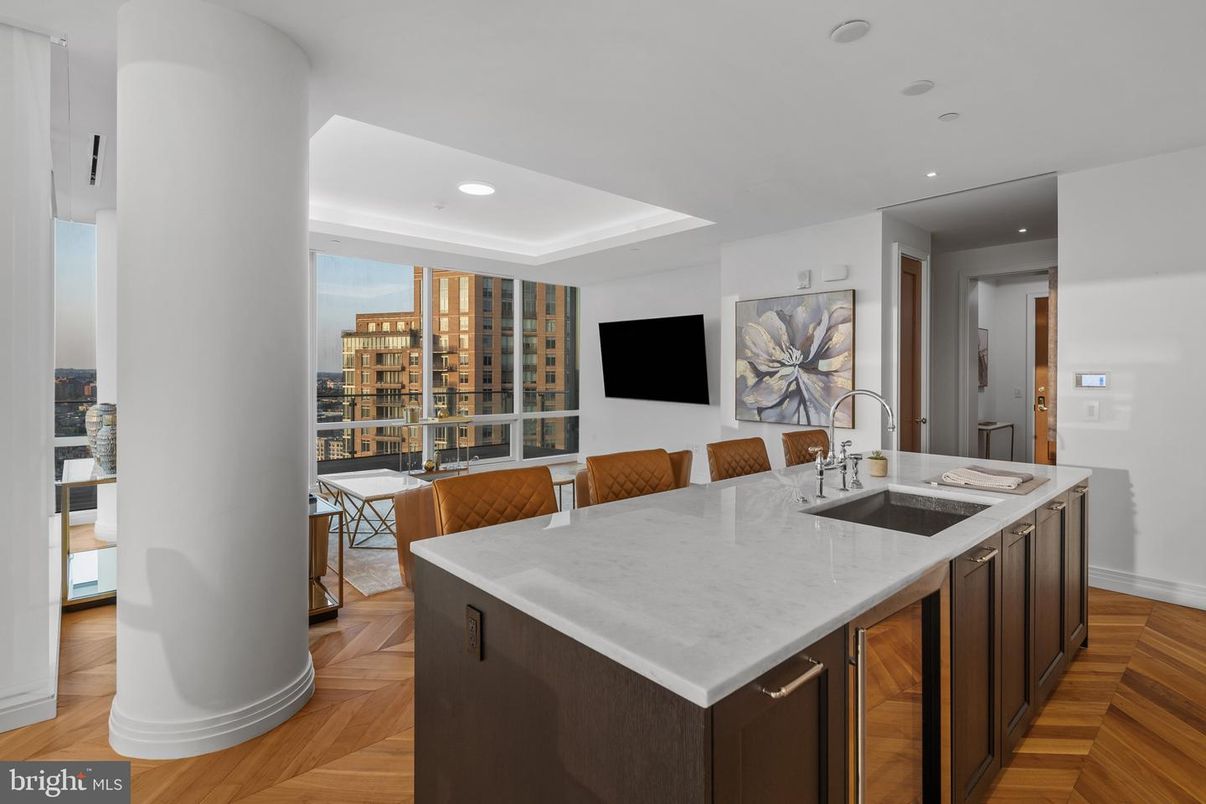 Interior, Kitchen, Recessed Lighting, Wood Texture Flooring