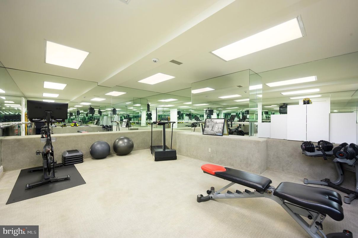 Fitness Equipment, Interior, Recessed Lighting