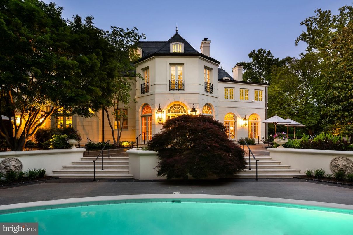 Exterior, Facade, Pool, French Provincial