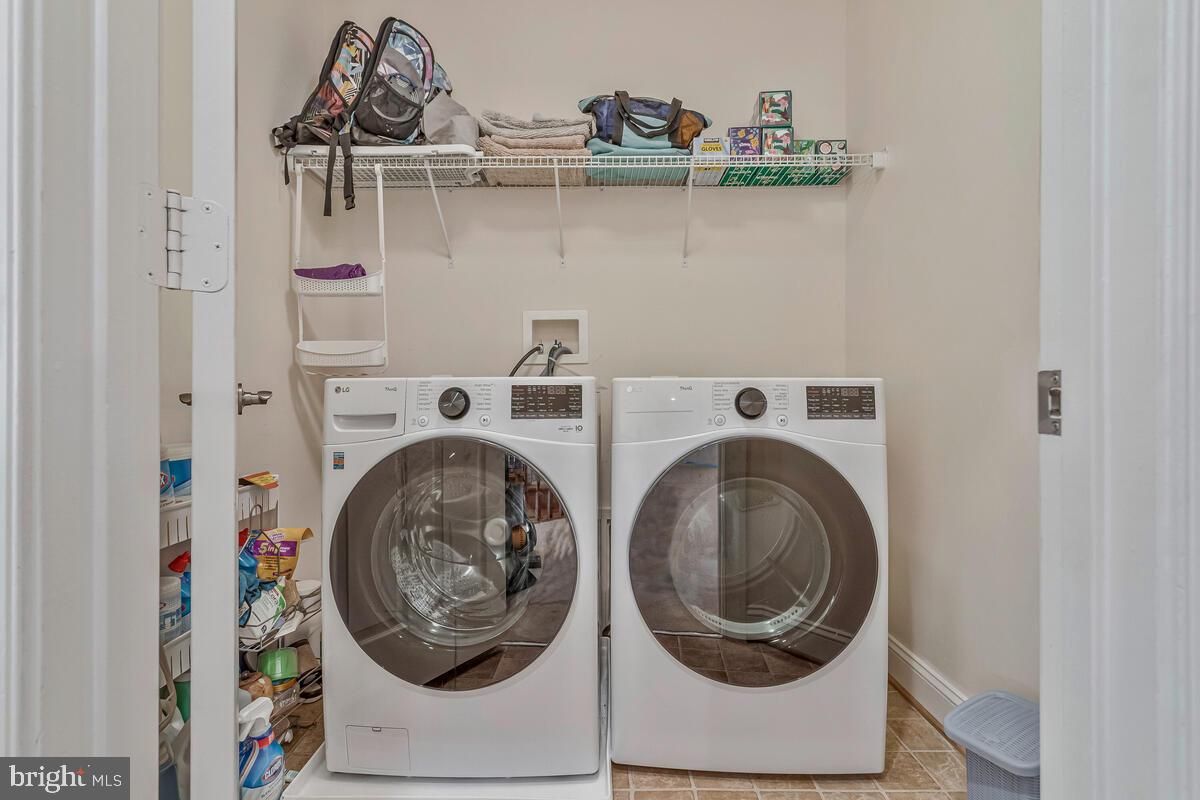 Interior, Utility Closets, Washer
