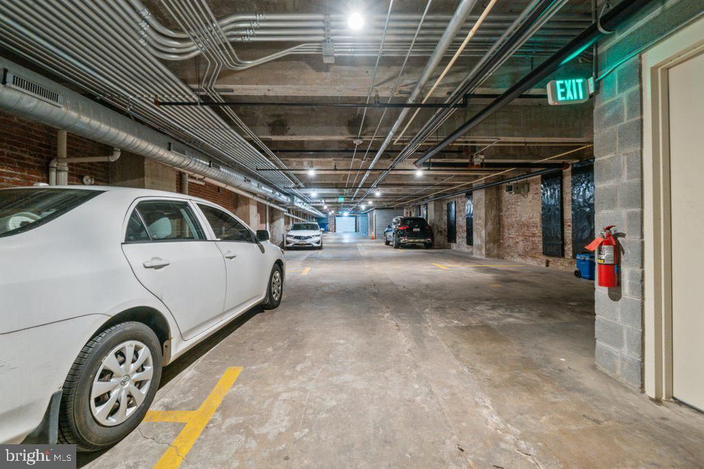Garage, Interior, Stone Walls