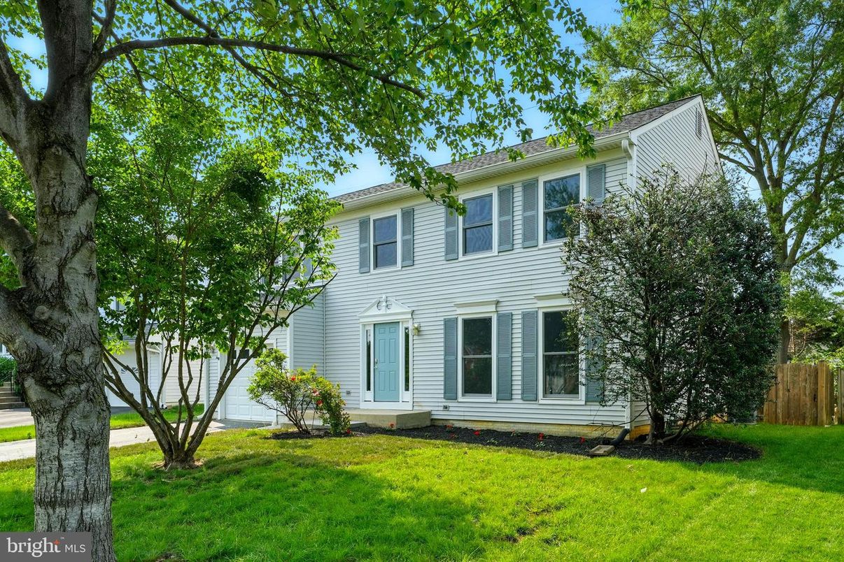 Backyard, Exterior, Facade, Georgian