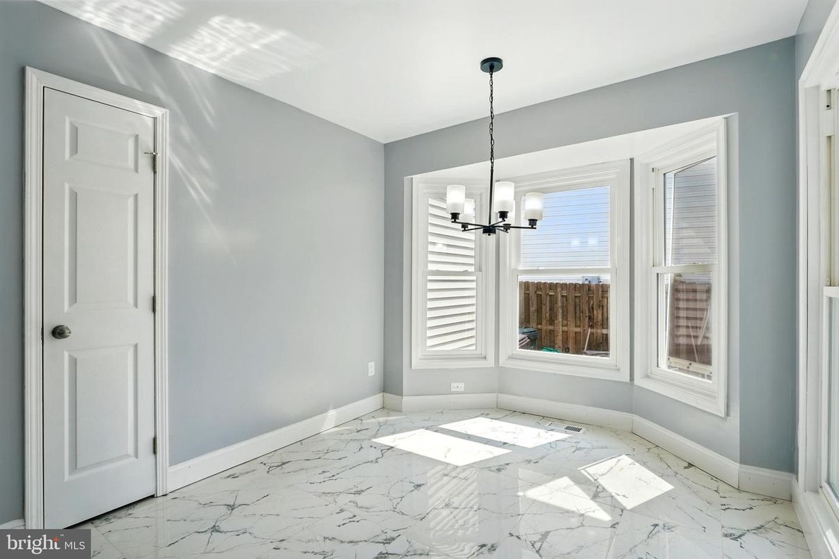 Empty room, Interior, Marble, Pendant Lights