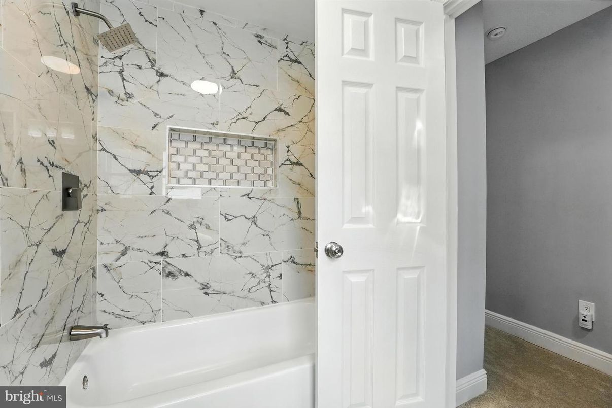 Bathroom, Interior, Marble Walls