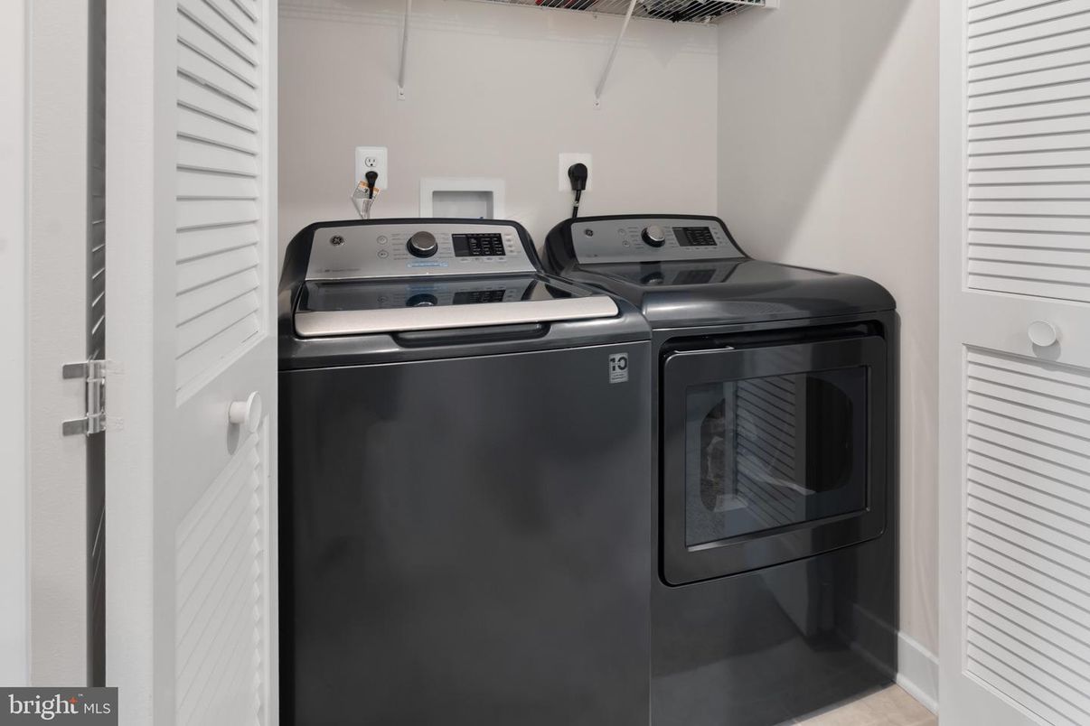 Interior, Utility Closets, Washer