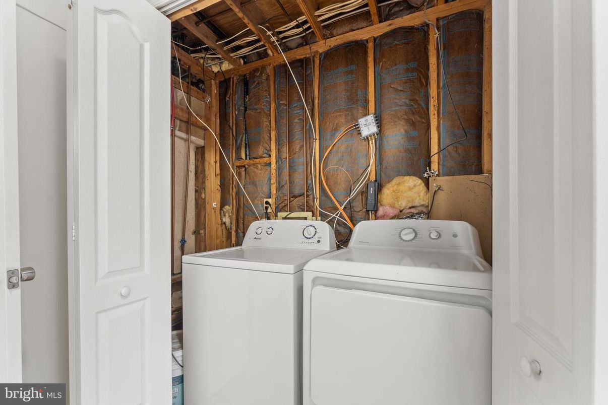 Interior, Utility Closets, Washer