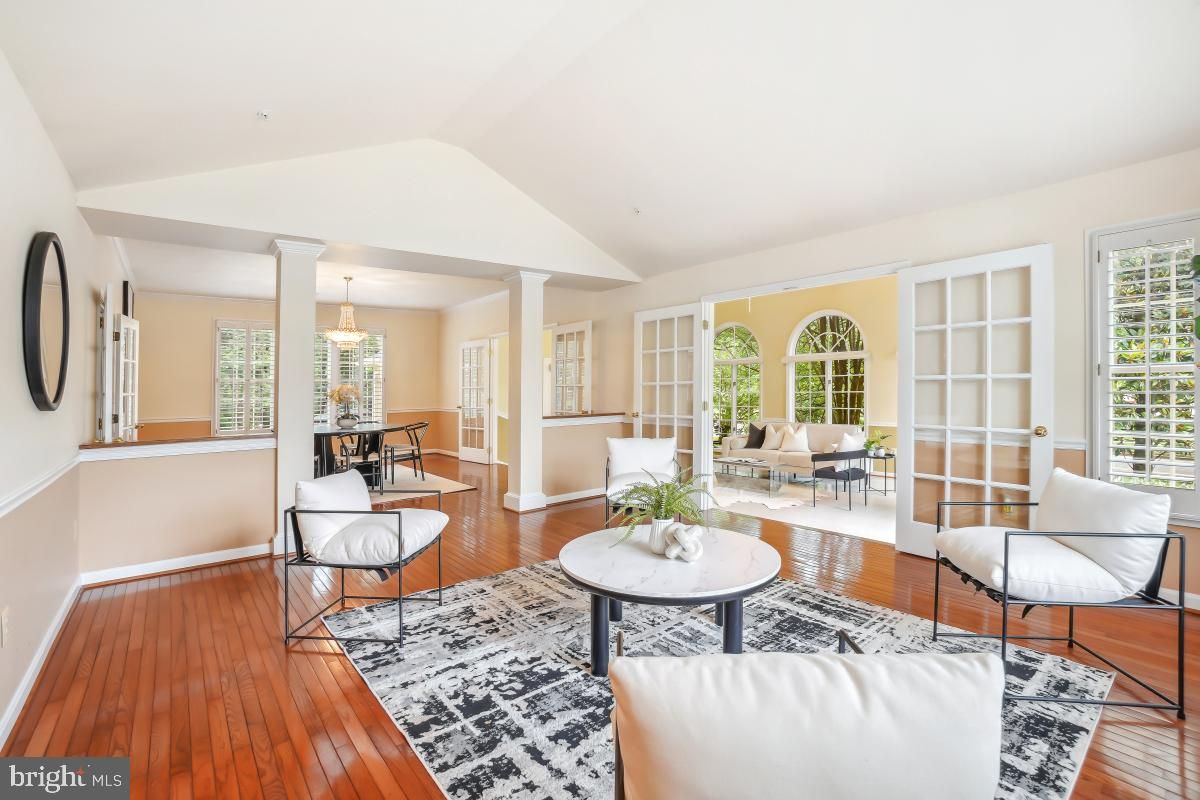 Dining room, Interior, Living room, Wood Texture Flooring