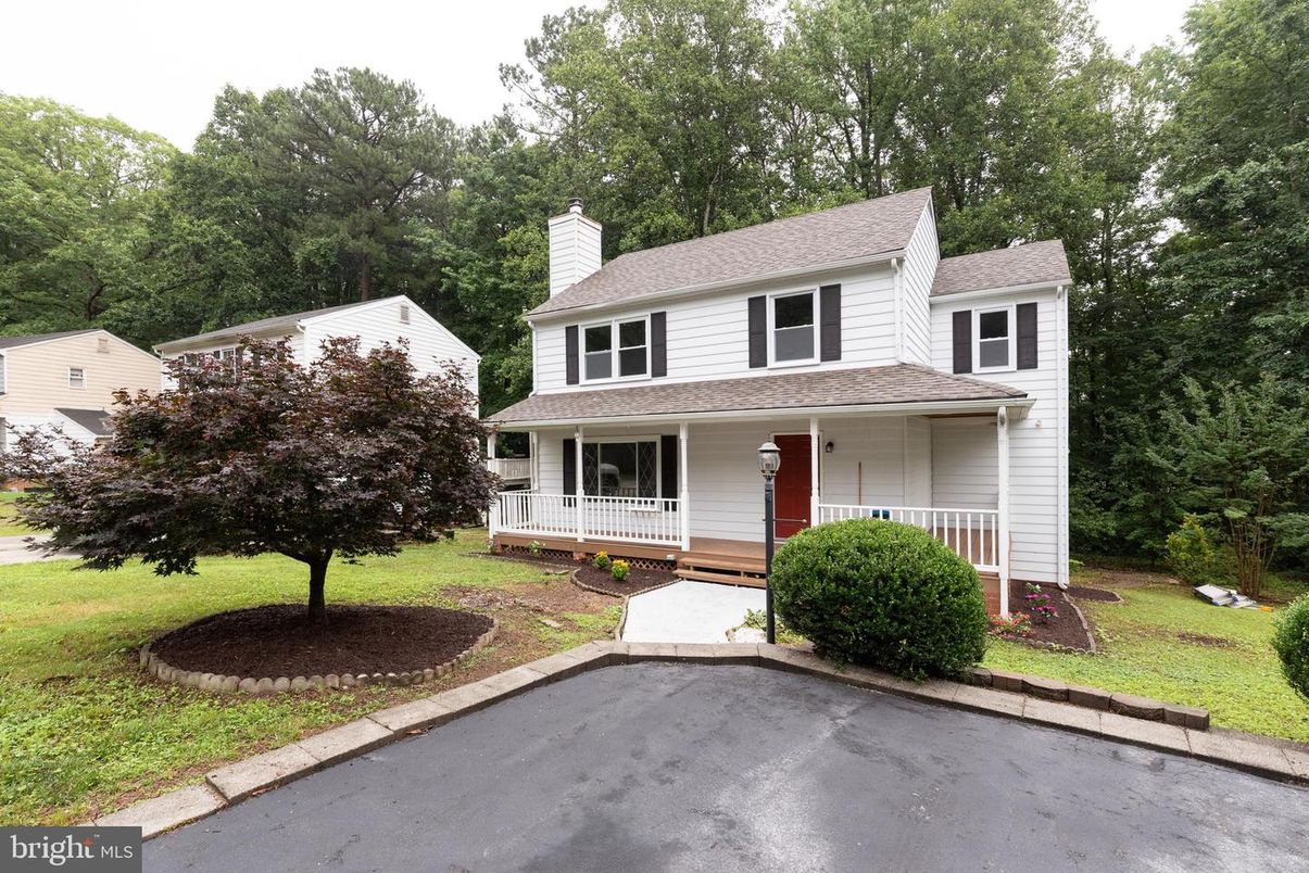Exterior, Facade, Farmhouse