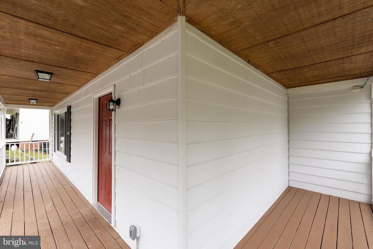 Exterior, Wooden Ceilings, Wood Texture Flooring