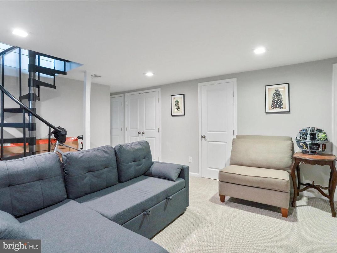 Interior, Living room, Recessed Lighting