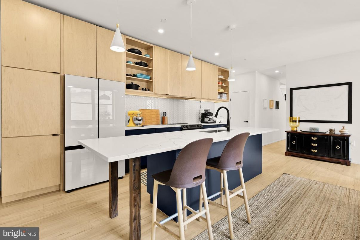 Interior, Kitchen, Pendant Lights, Recessed Lighting, Wood Texture Flooring