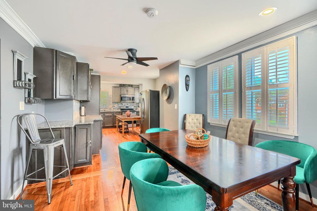 Dining room, Interior, Kitchen, Recessed Lighting, Stainless Steel Appliances, Wood Texture Flooring