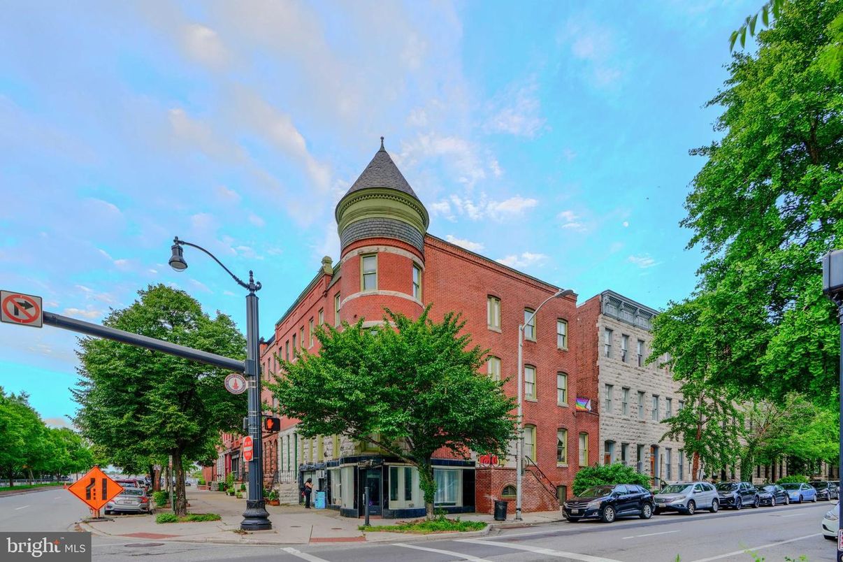 Exterior, Facade, Brick Facade, Condo Building