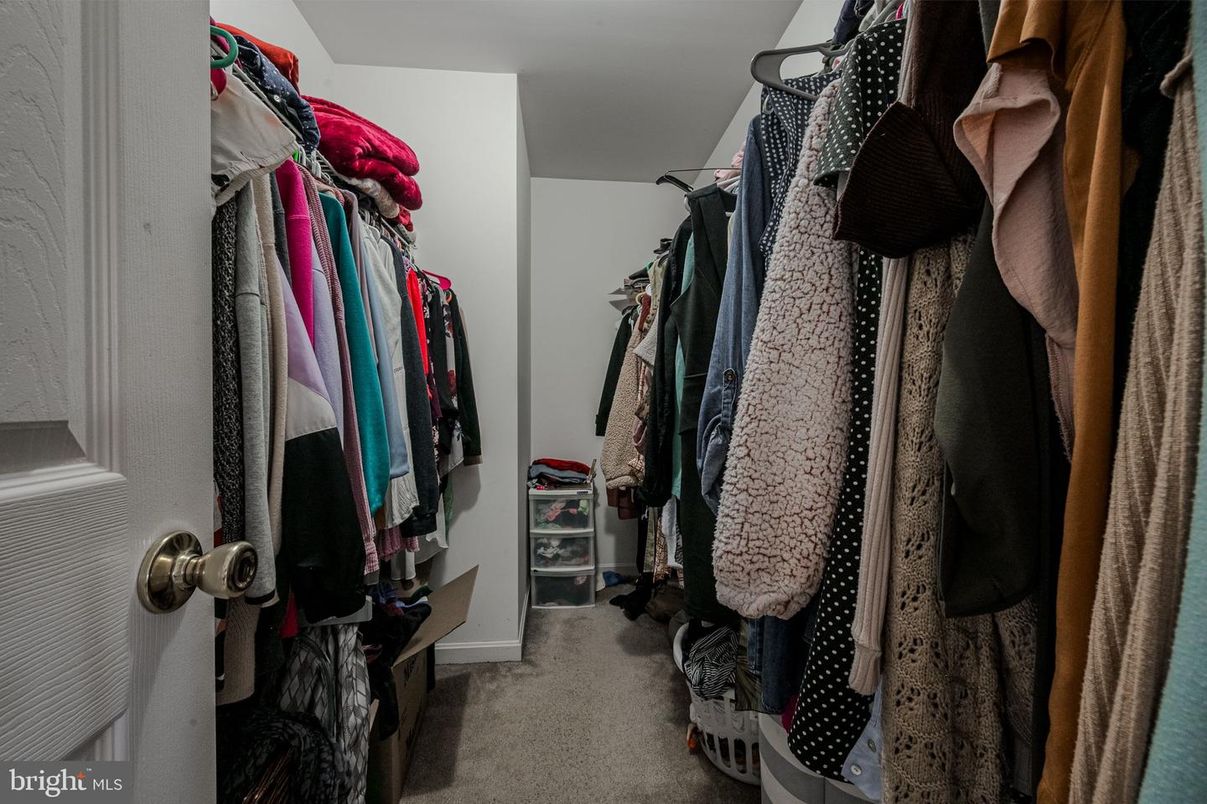 Interior, Walk-in Closets