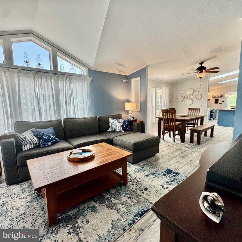 Dining room, Interior, Living room, Wood Texture Flooring