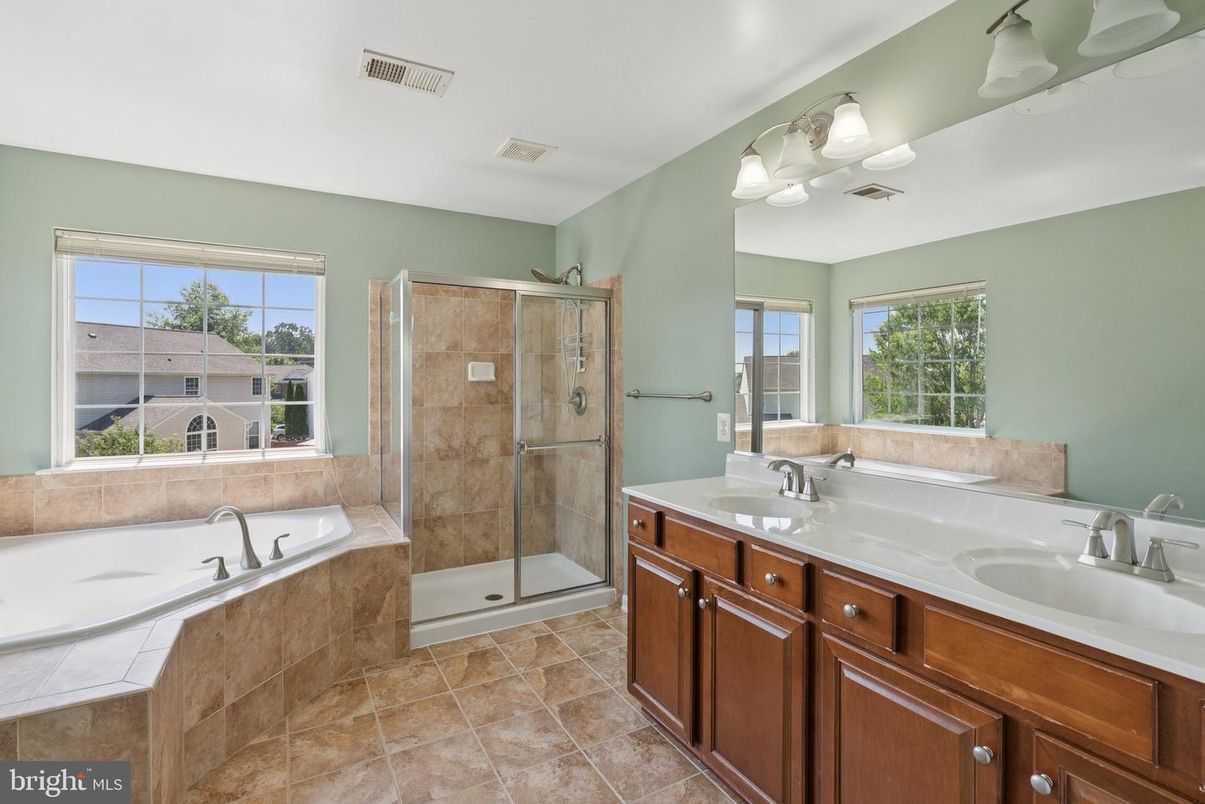 Bathroom, Dual Sink Vanities, Glass Shower, Interior