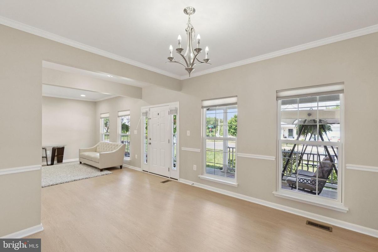 Chandelier, Interior, Recessed Lighting, Wood Texture Flooring
