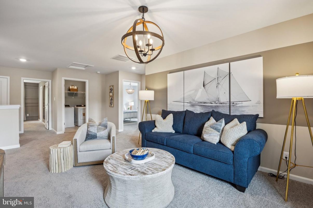 Interior, Living room, Pendant Lights, Recessed Lighting