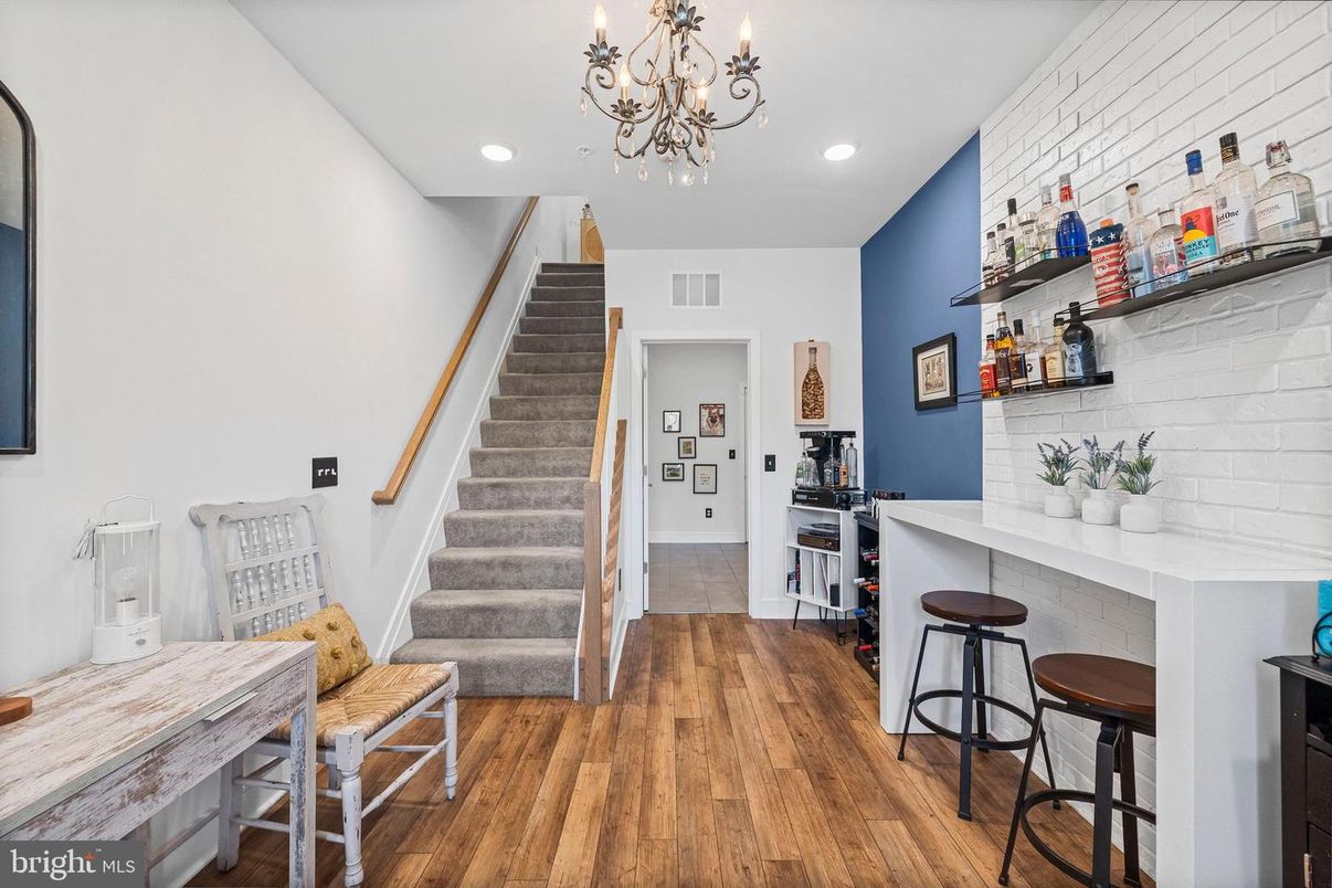 Chandelier, Interior, Recessed Lighting, Wood Texture Flooring