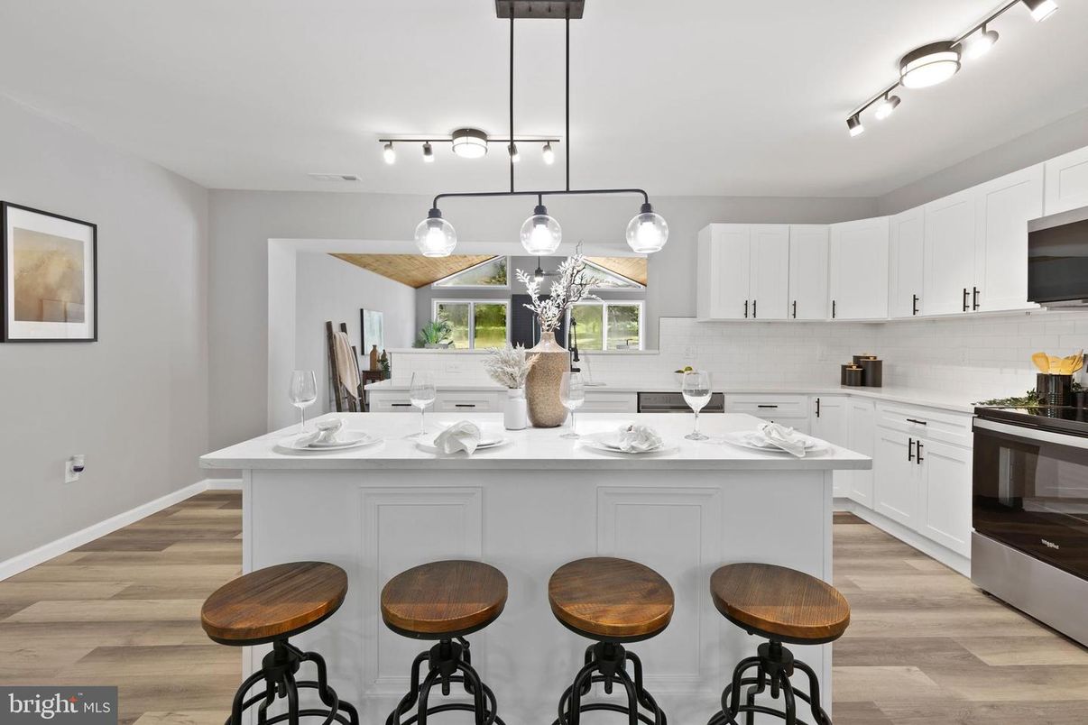 Interior, Kitchen, Pendant Lights, Wood Texture Flooring