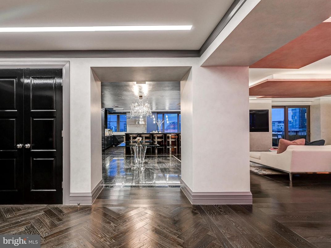 Chandelier, Dining room, Interior, Living room, Wood Texture Flooring