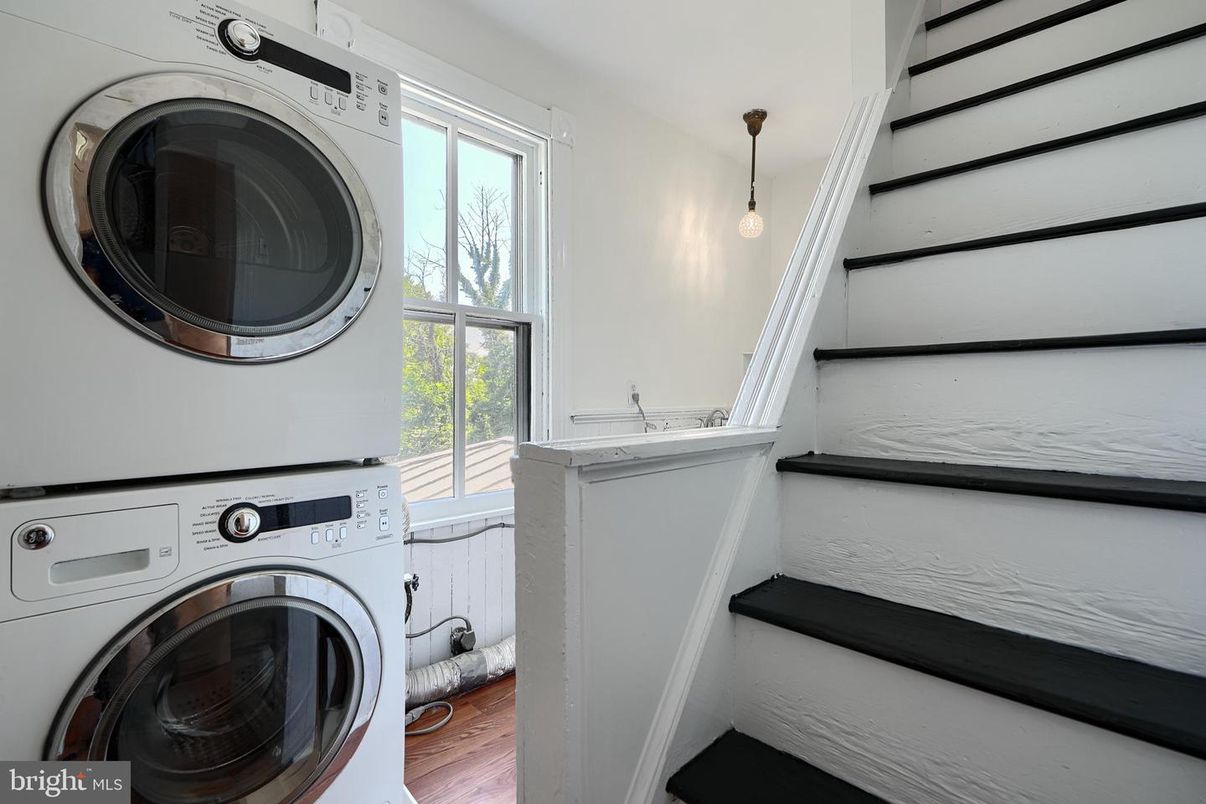 Interior, Utility Closets, Washer